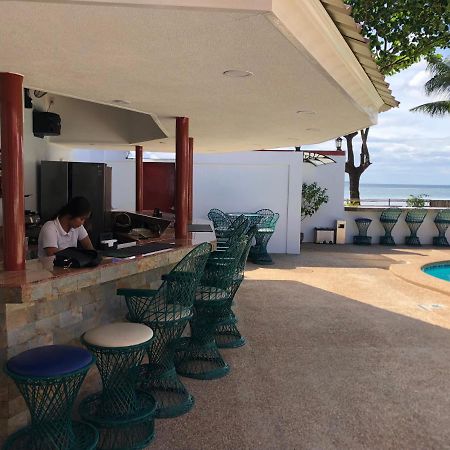 Out Back Hotel Olongapo Exterior foto